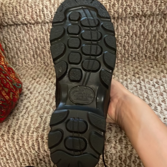 Thorogood 7 1/2 M Work Shoe - Picture 2 of 4